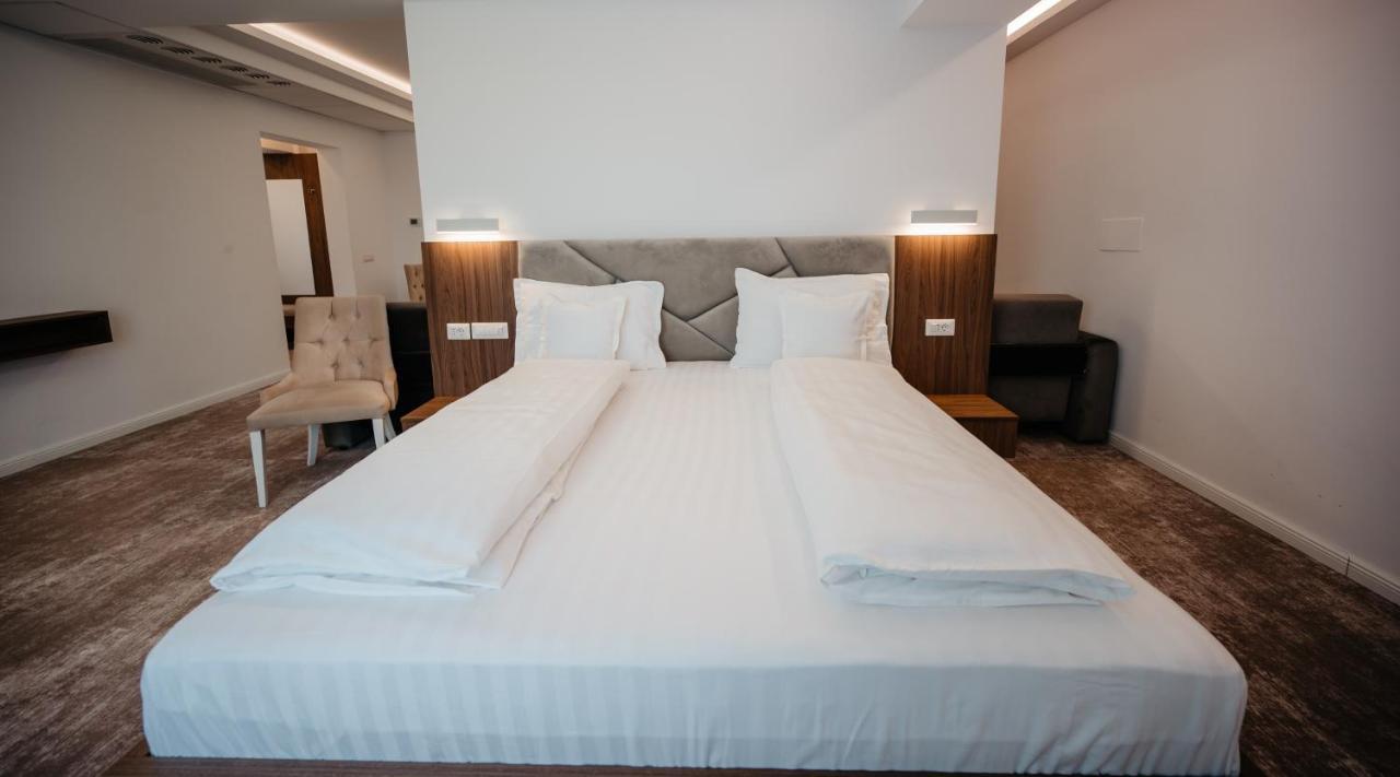 Hotel Ariata Scheia 외부 사진